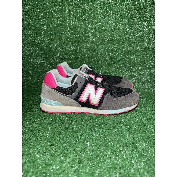 New Balance Other - New Balance 574 Black Pink Sneakers Running Shoes Boys Girls Kids Size 4Y‎